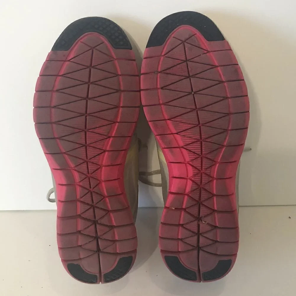 Nike Sneakers 8.5 Women's Pink Flex Flywire Cross Training Running 469770-002